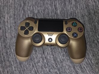 Sony PS4 DualShock 4 Controller Gold