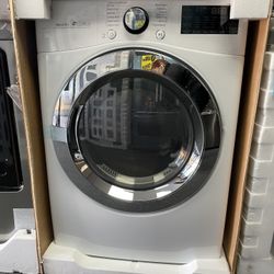 FRONTLOAD WHITE DRYER