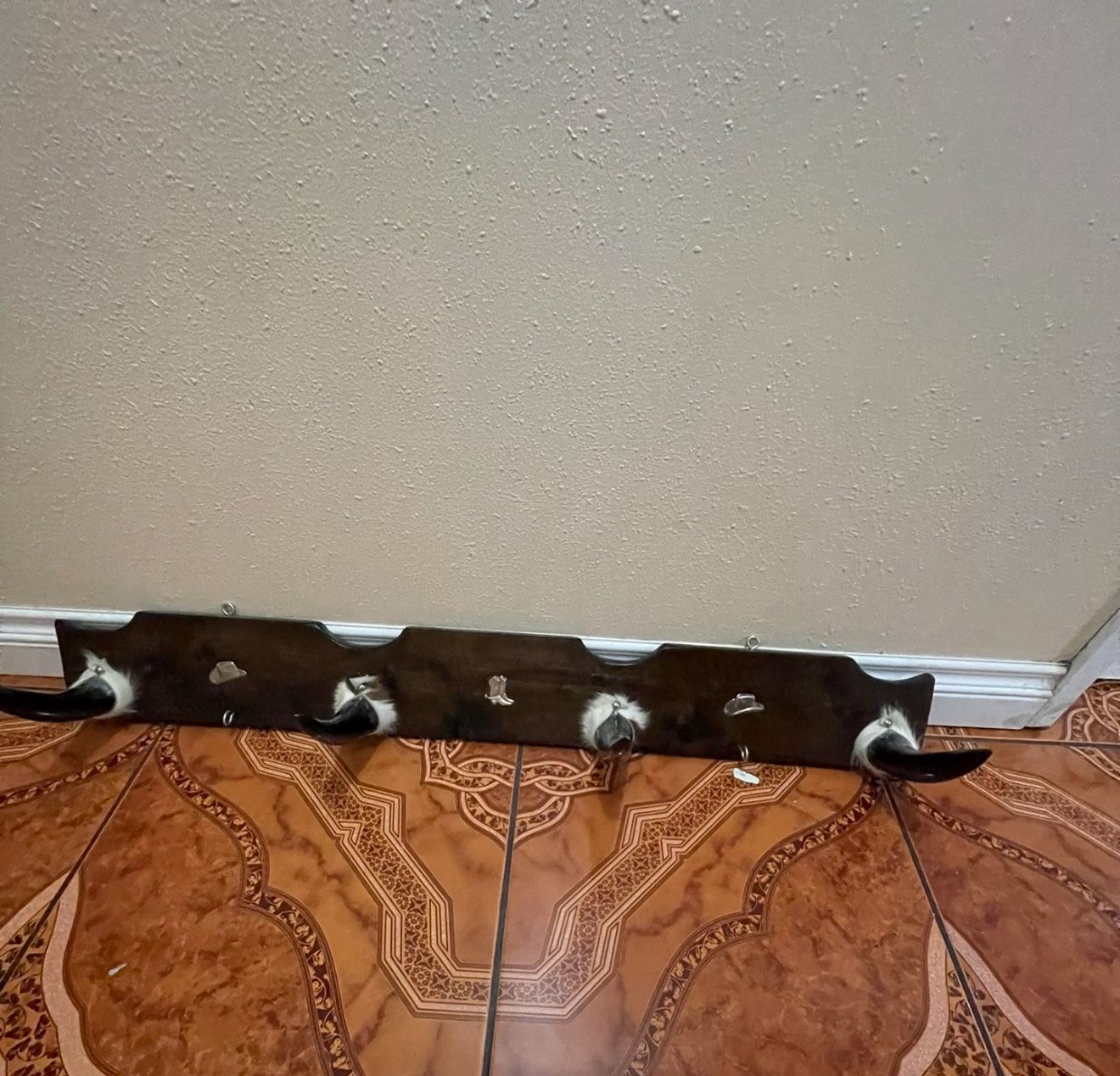Horn Hooks