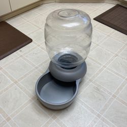 3 Gallon Water Bowl