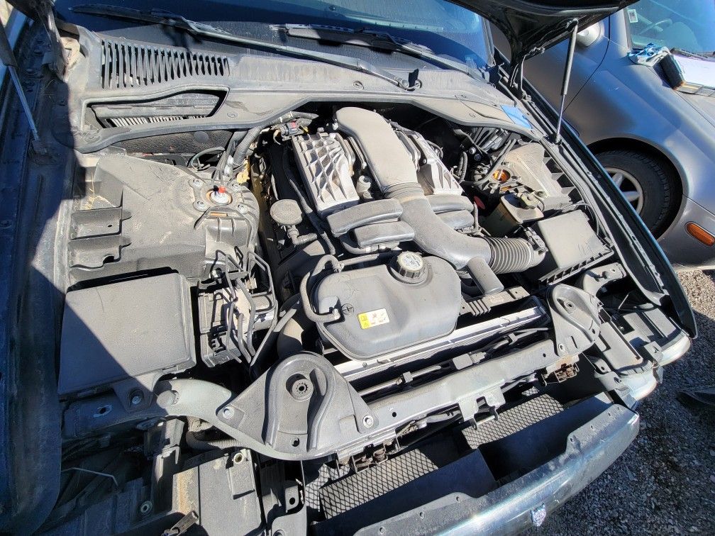 2006 Jaguar XJR PARTS UPULL AUTO PARTS DD1729 for Sale in Las Vegas