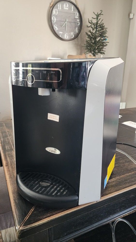Water Dispenser