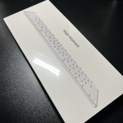 Apple Magic Keyboard USB-C and Bluetooth
