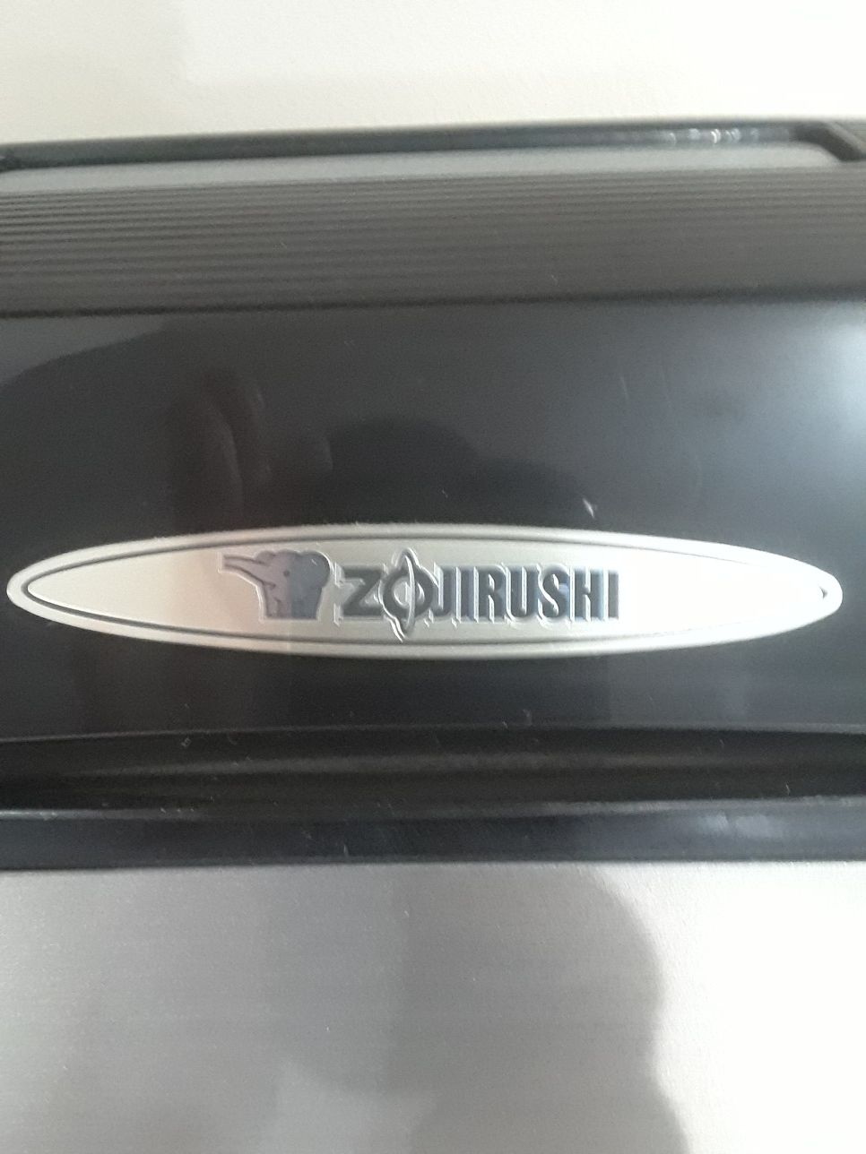 >> ZOJIRUHSI !! <<