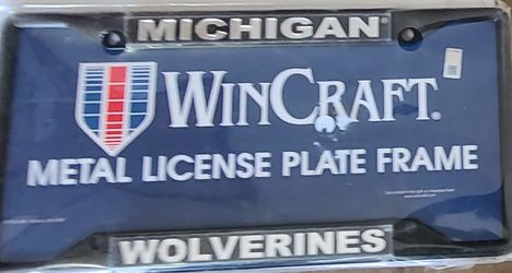UofM License Plate Holder