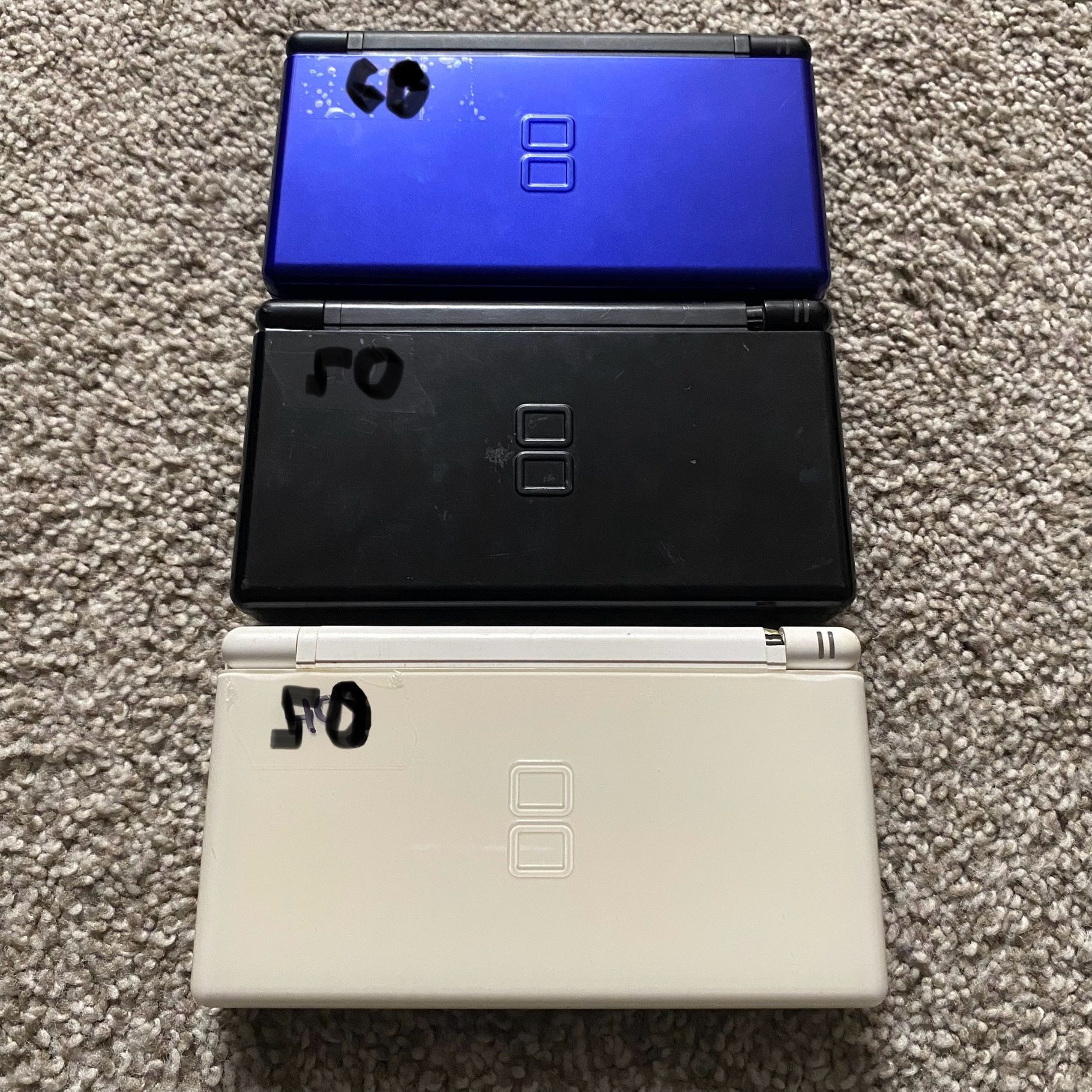 Nintendo DS Lite Console Bundle + Chargers