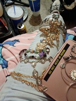 Jewelry good jewelry