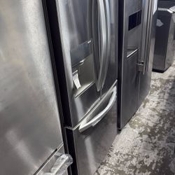 Lg French Door Refrigerator 30 Inch Wide