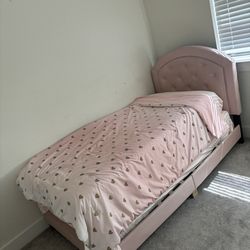 Twin Bed