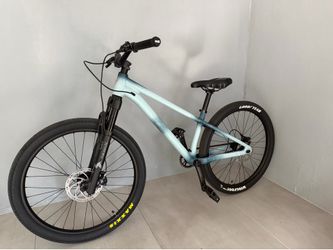 Specialized dirt jumper P.3 2025