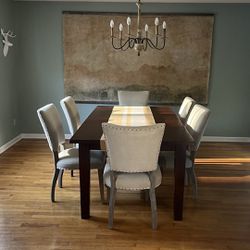 Pier 1 Solid Wood Dining Table & 6 Chairs 