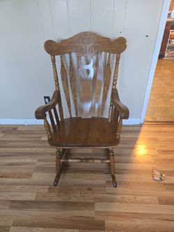 Wooden Rocking Chair