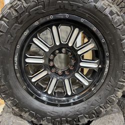 Brand new 35/12.50 20