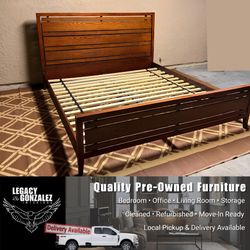 King sized Modern Slatted Wood Platform Bed Frame