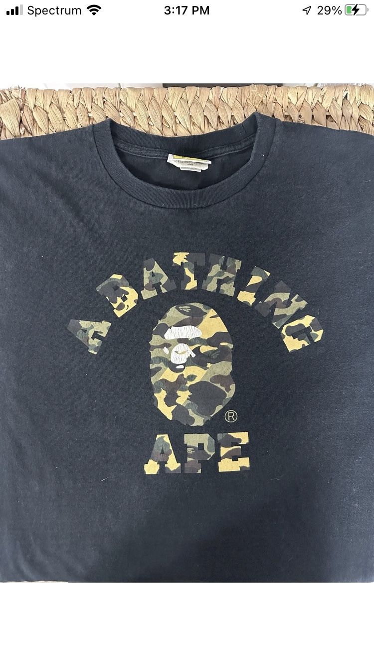 A Bathing Ape BAPE Yellow Color 1st Camo College Relaxed Fit Black Tee Medium