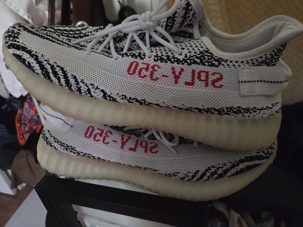 Adidas YEESY Boost 350 V2
