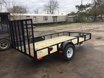 Se reparan trailas y se fabrican y trabajos de soldadura