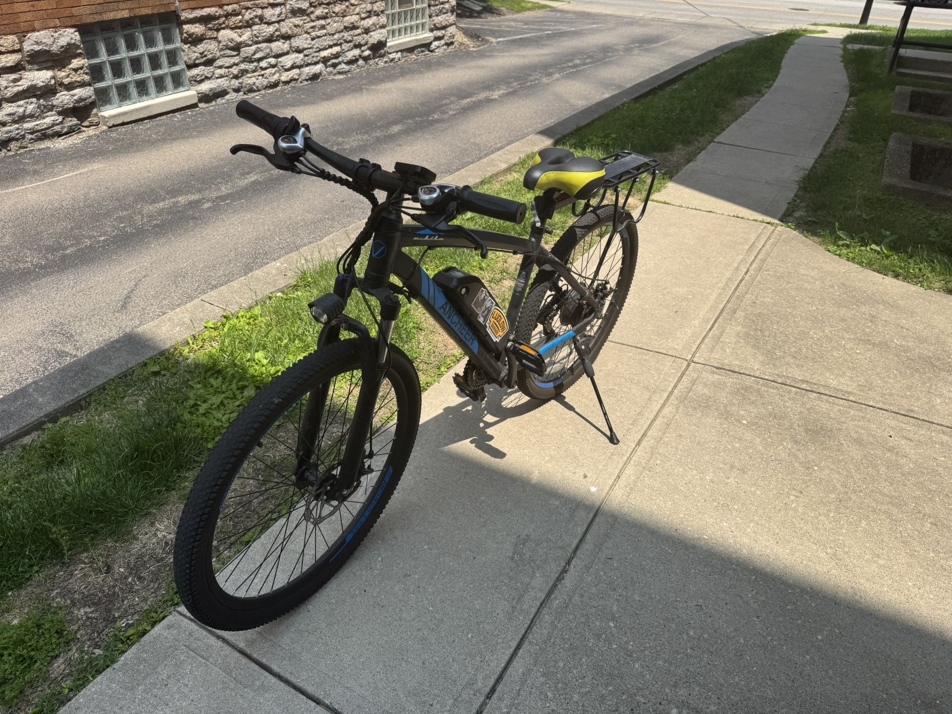 (SALE PENDING) E-Bike – 500W Rear Hub Motor – FIRM Price – Pickup in Clifton Near UC