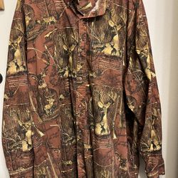 Morgan creek Men’s Deer Print Button Up Long Sleeve Shirt Size XXLT