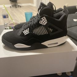 Jordan 4