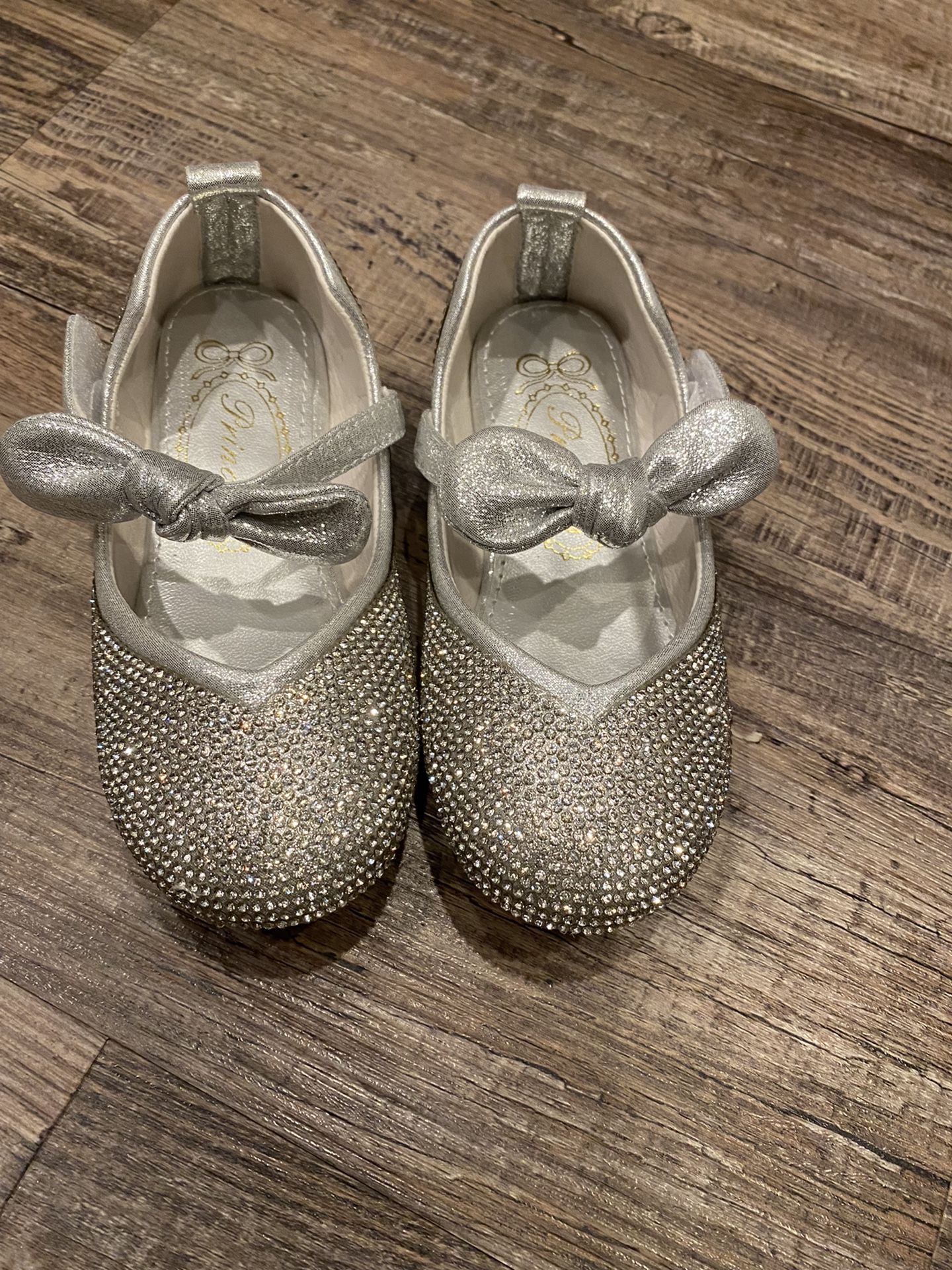 Girls Sparkly Shoes, Size 9-9.5