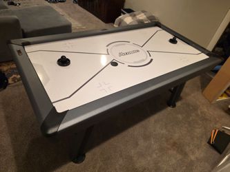 Air hockey table (home size)
