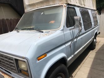 1991 Ford Econoline Van - Converted with 13 seats!