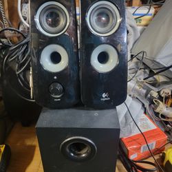 Logitech Speaker System Z323