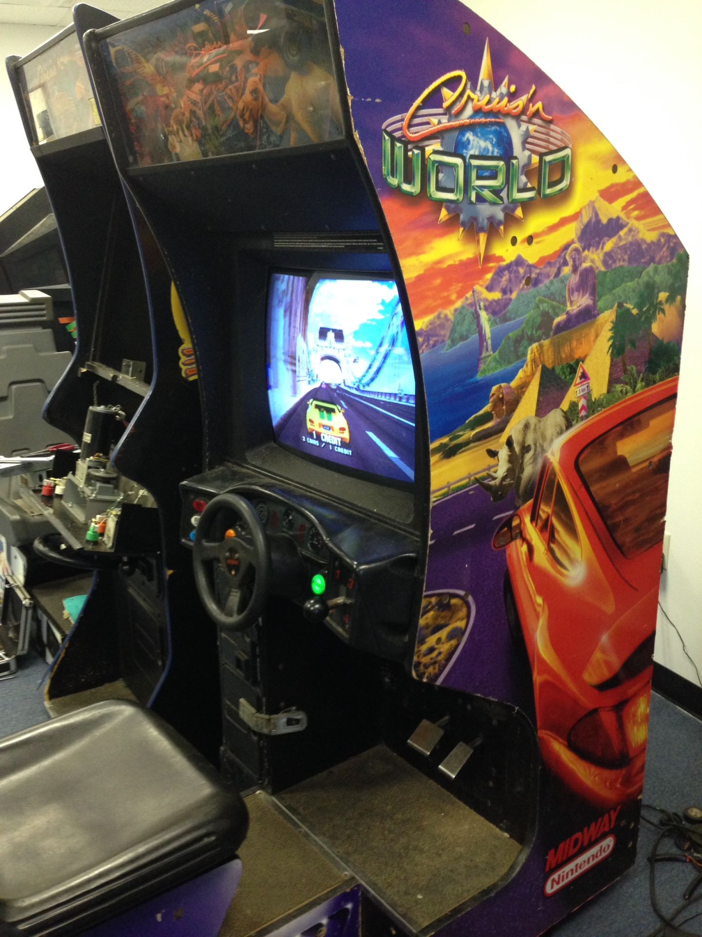 Dual Cruis'n World sit-down Arcade driving games for Sale in Dumfries, VA -  OfferUp