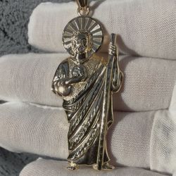 14k Gold Pendant