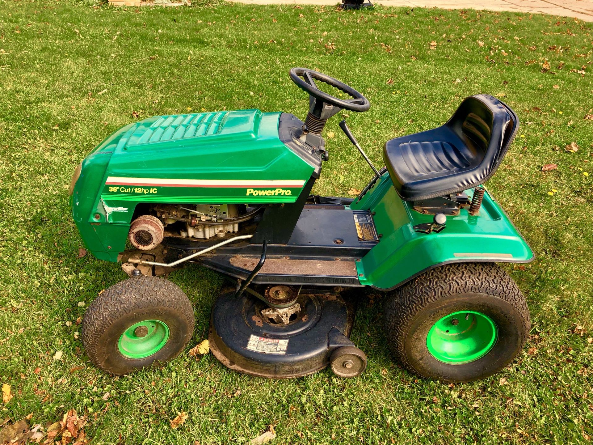 MTD Power Pro Lawn Tractor/Mower 38" PowerPro w/Commercial Engine