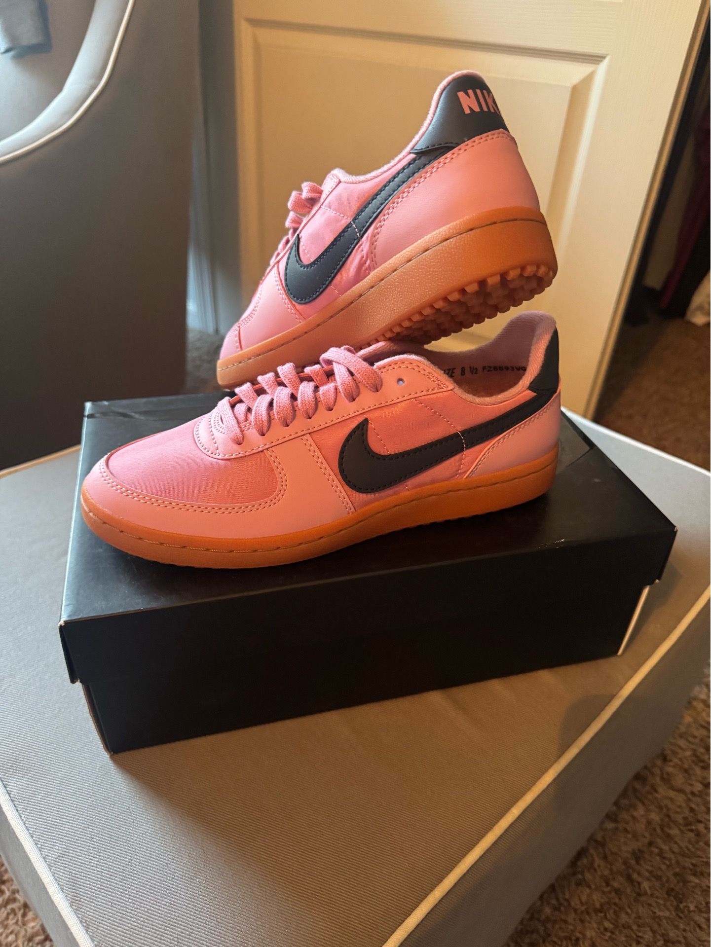 Brand new Nike women's shoes