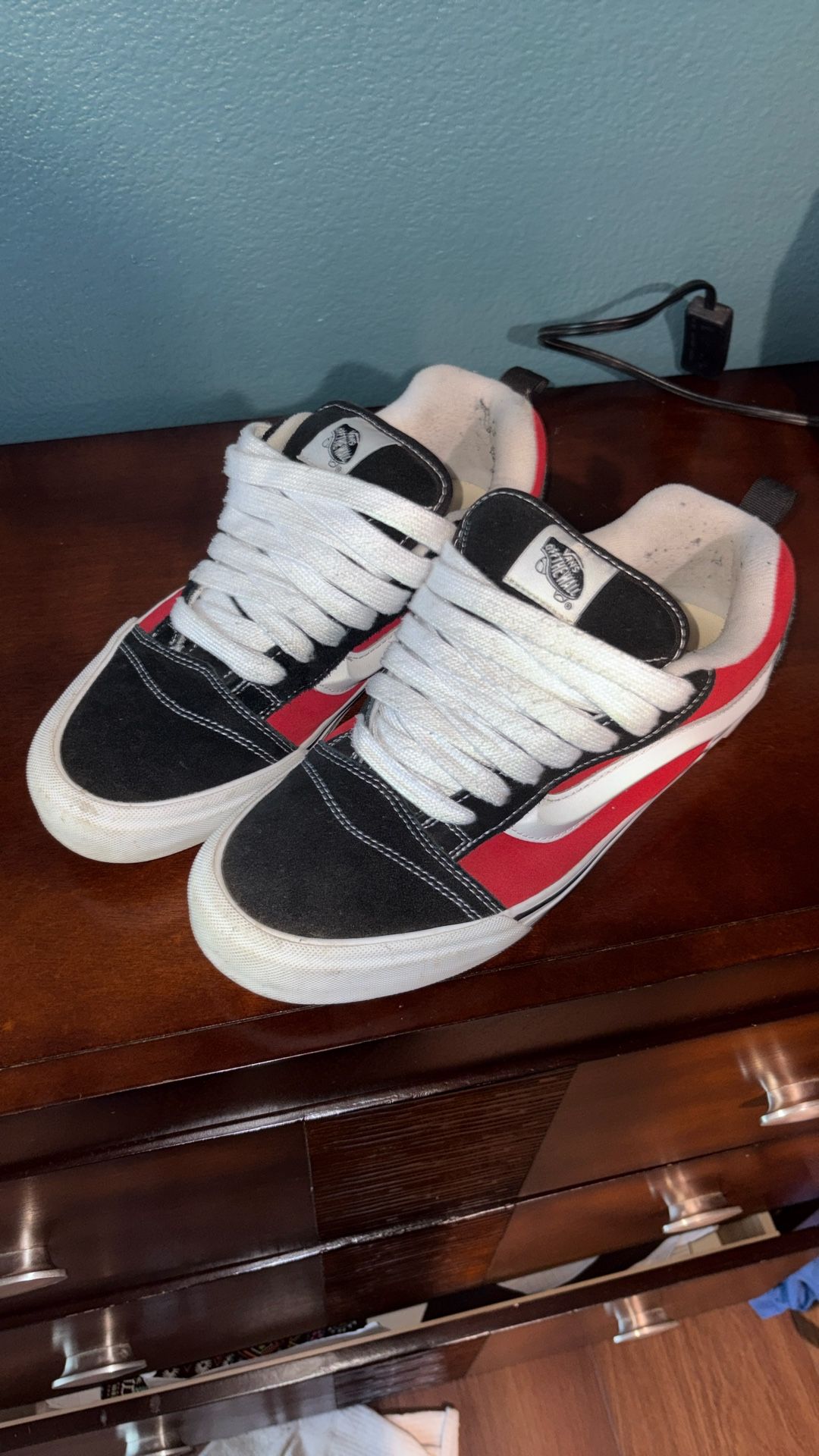 Vans Knu Skool