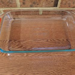 Pyrex Aqua Blue Glass Baking Dish