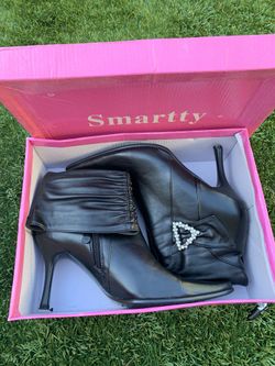 Woman boots