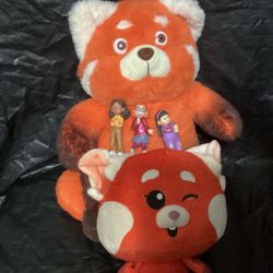 Turning Red Plushy’s And Toys 