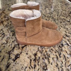 Toddler Size 10 Ugg Boots