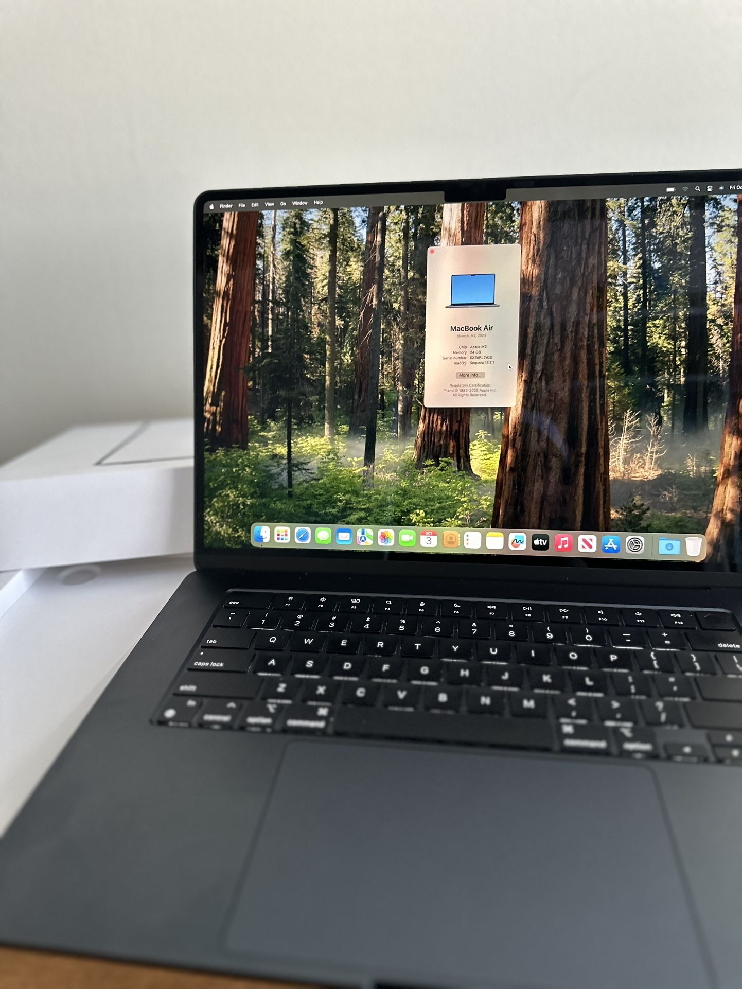 💻MACBOOK AIR M2 15” (2023)– 32GB RAM / 500GB SSD (Near Mint)