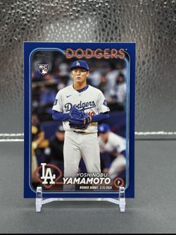2024 Topps Update #US149 Yoshinobu Yamamoto Royal Blue Los Angeles Dodgers