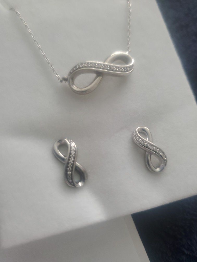 Kay Infinity Necklace And Earrings 