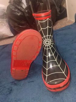 Kids size 10 Spiderman galoshes!