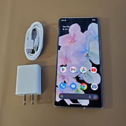 Google Pixel 6 Pro - UNLOCKED - Like New
