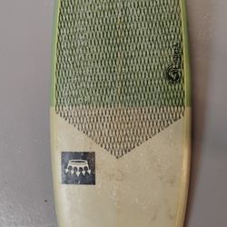 Kingdom EPS Surfboard 5'6" Quad