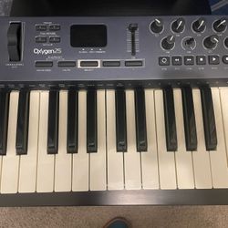 M Audio Oxygen 35 MIDI Controller