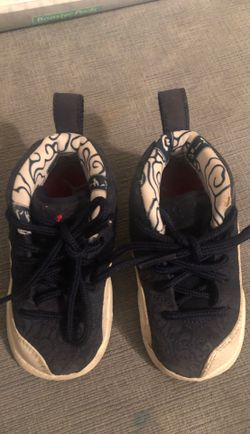 Baby Jordan’s size 5