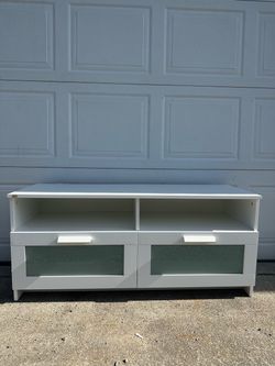 TV SHELF IKEA