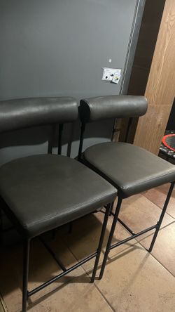 New barstools