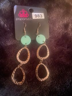 Paparazzi Dangle Earrings Mint and Gold