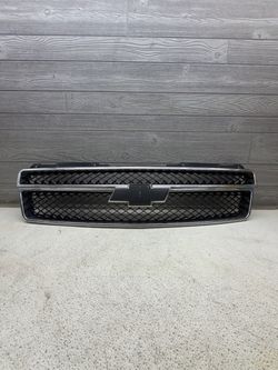 2007-2014 Chevy Tahoe Front Grille / Front Grill OEM