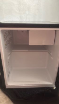 Mini fridge